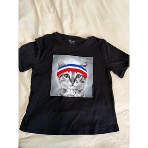 Zoe + Liv Black T-Shirt with Cat Graphic Print, Rolled‎ Short Sleeves 3D